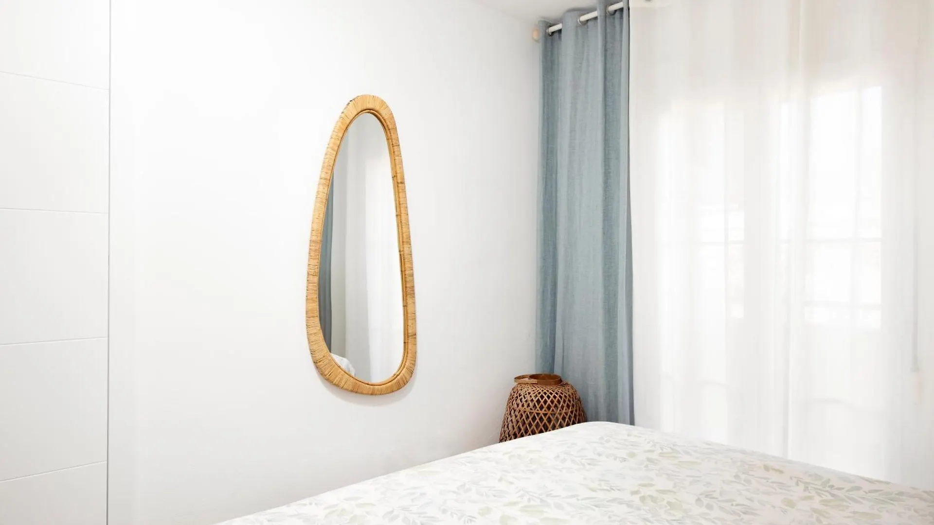 Stunning Marina Seaview Penthouse - Puerto Deportivo Apartamento Estepona